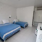 Blue & White 3* Çıralı