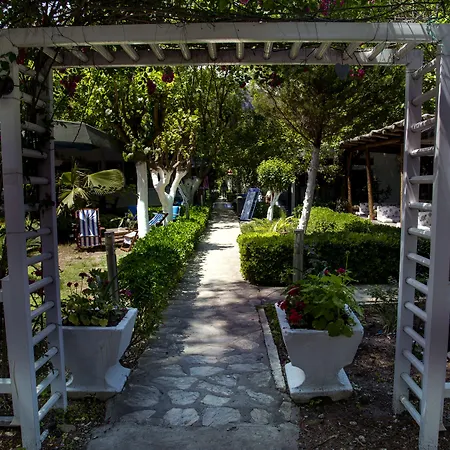 Blue & White Tatil parkı 3*