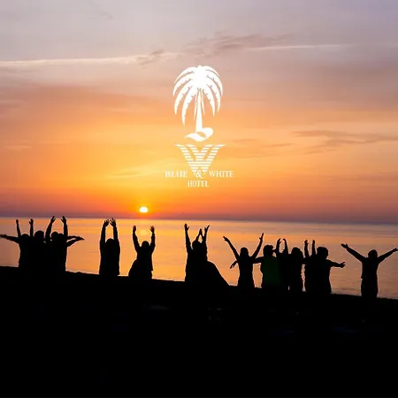 Blue & White Parc de vacanță 3*