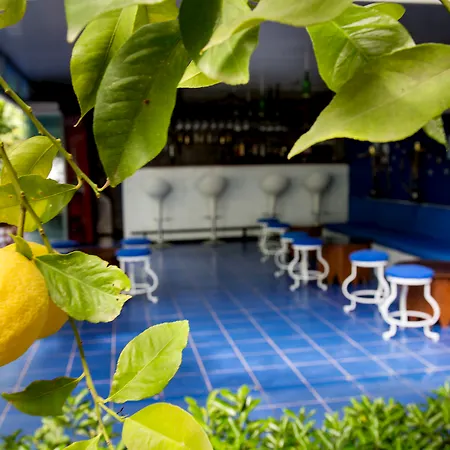 Holiday park Blue & White 3*